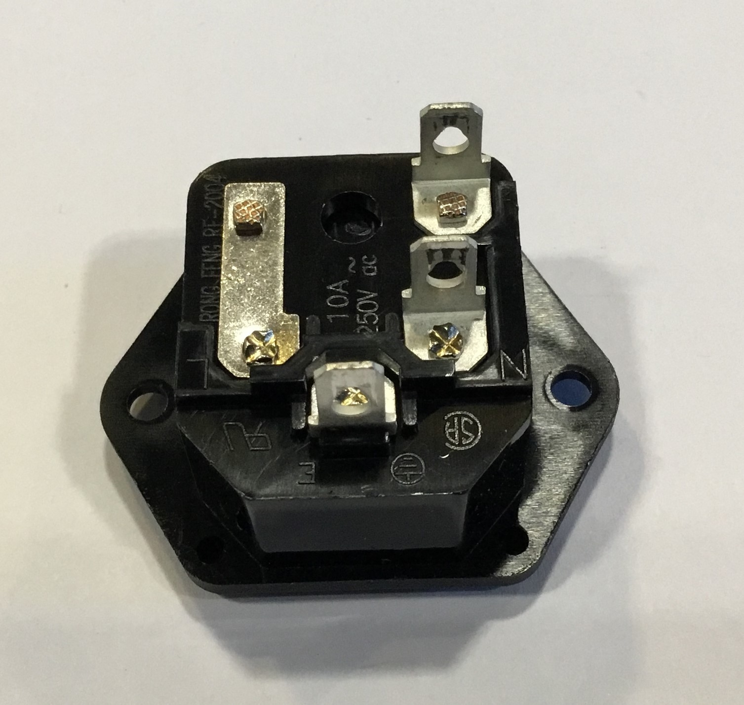 Power input with fuse holder